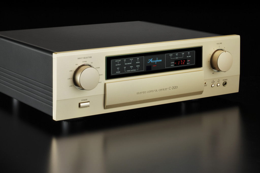 c-2120_front_l-1680x1120