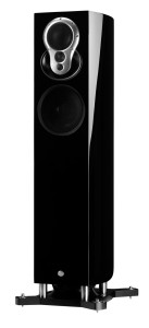Akubarik-PBlk-3Q-SlvPod_web-res